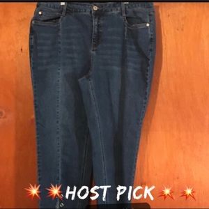 🔥Host Pick🔥 Ashley Stewart Capris